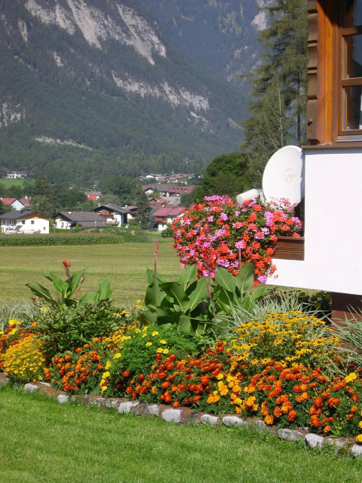 Ferienwohnungen Schleich Nassereith Exterior foto